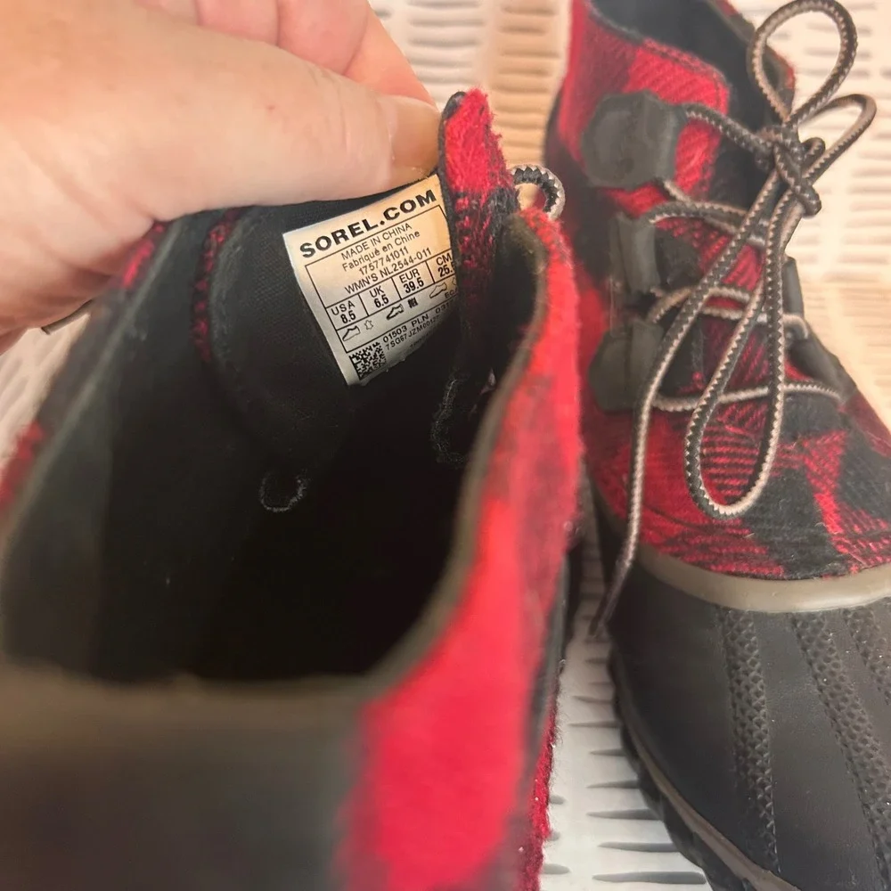 Sorel Women's Out  N About  Waterproof Buffalo Plaid‎ Winter Snow Boots Size 8.5